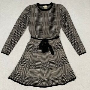 Max Studio Fit & Flare Houndstooth Knit Sweater Dress Small Black Belted A909152
